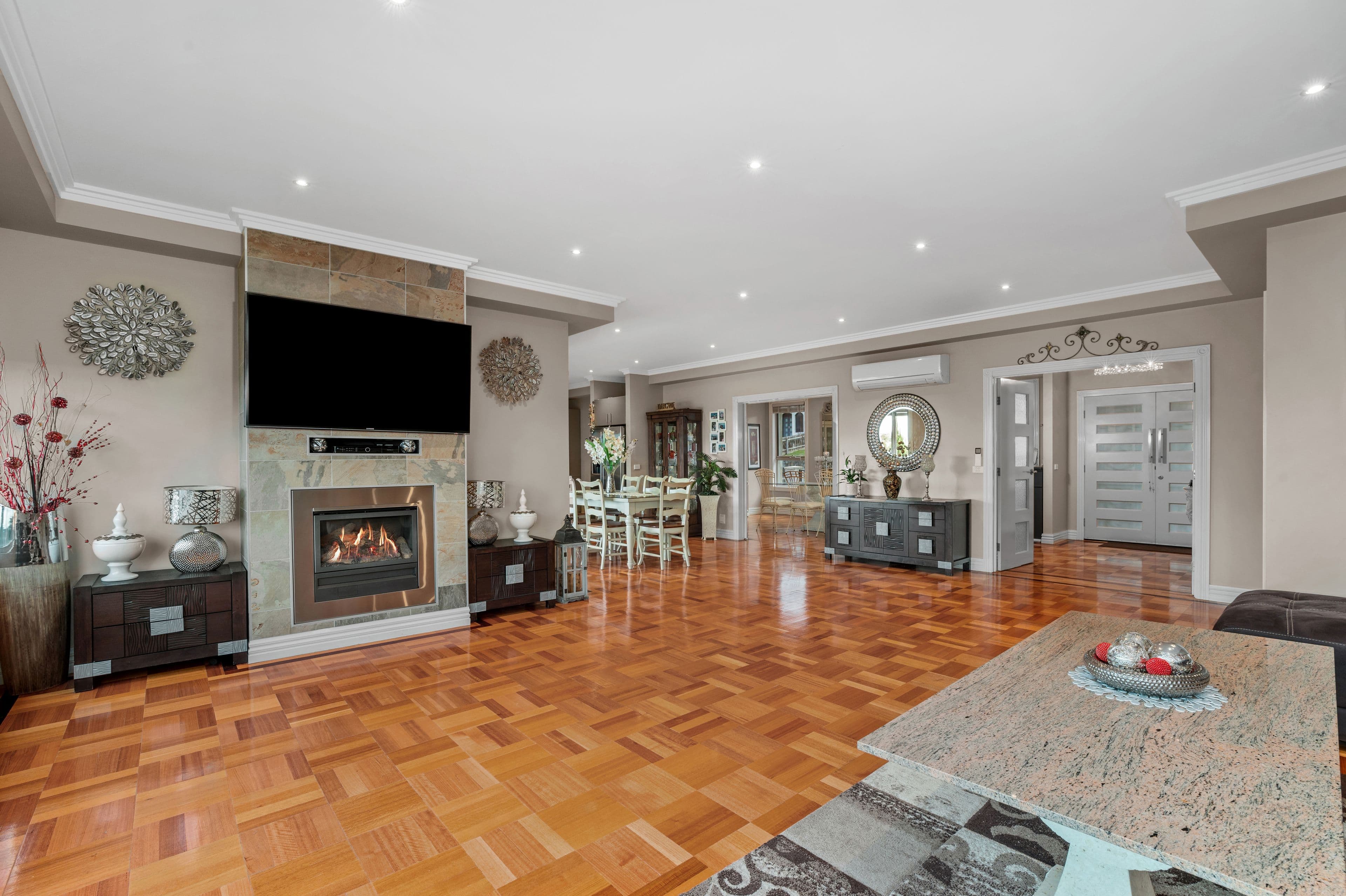 7 Palais Crescent, South Morang VIC 3752, South Morang - Thumbnail 6