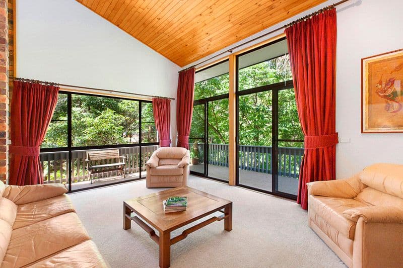 70 Holmes Street, TURRAMURRA NSW 2074, Turramurra - Thumbnail 2