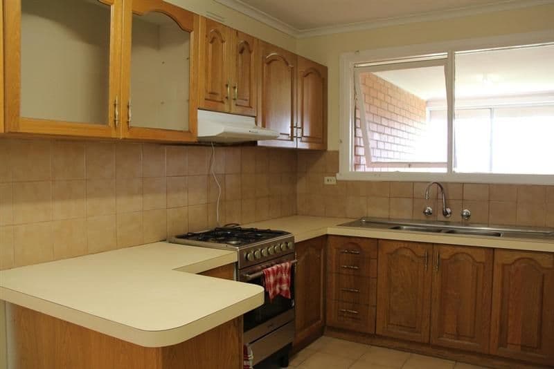 28 Thorndon Drive, ST ALBANS VIC 3021, St Albans - Thumbnail 6