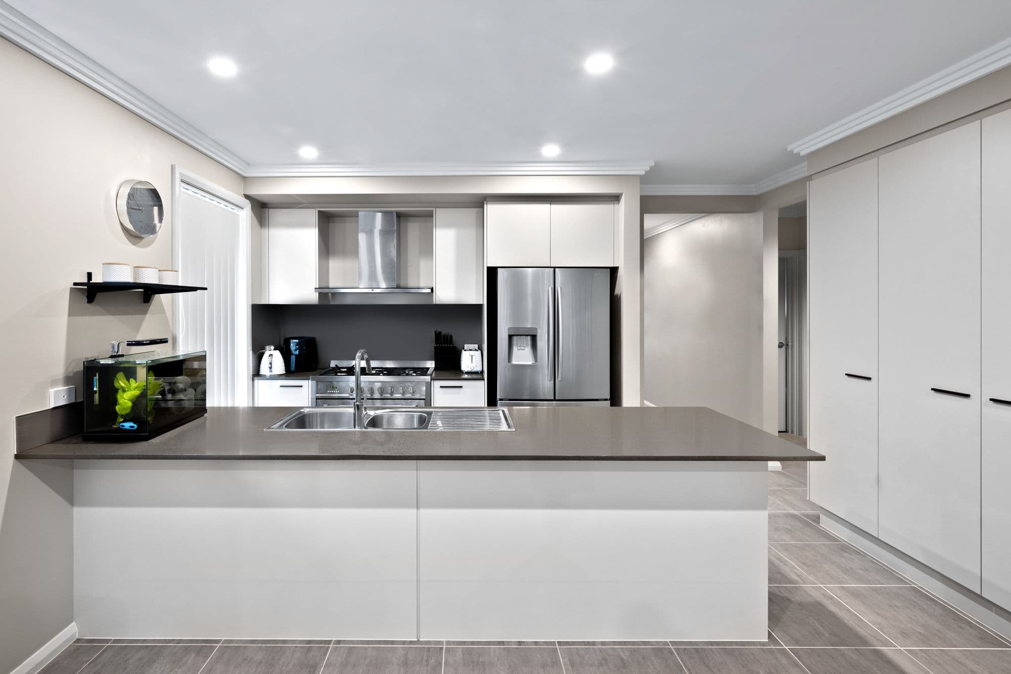 9 Gore Road, Spring Farm NSW 2570, Spring Farm - Thumbnail 2