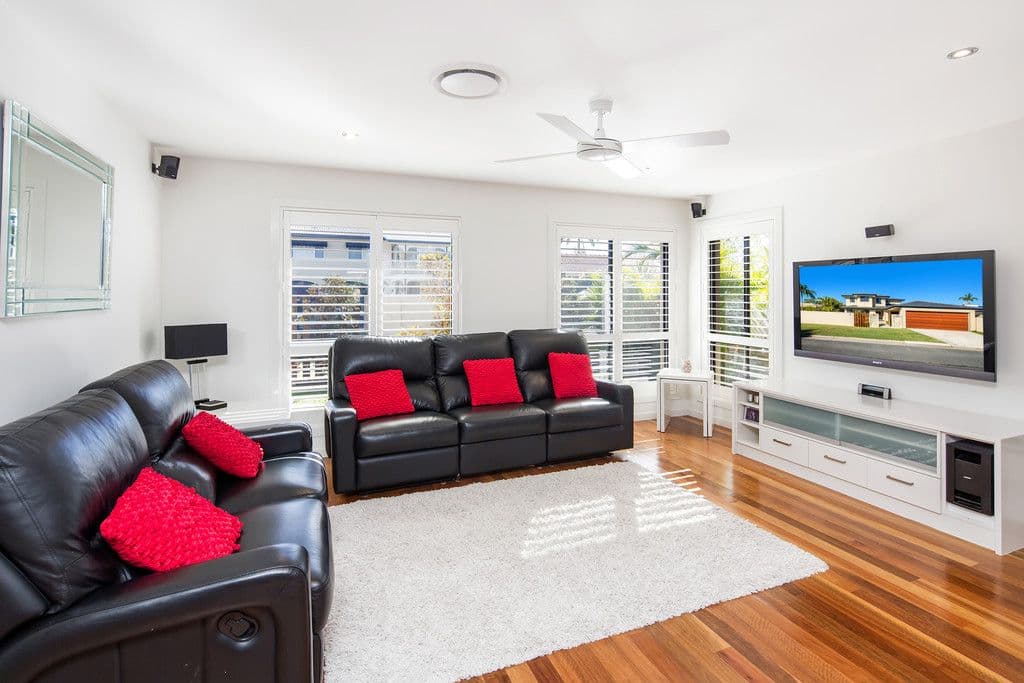 8 Dabchick Drive, Burleigh Waters QLD 4220, Burleigh Waters - Thumbnail 4