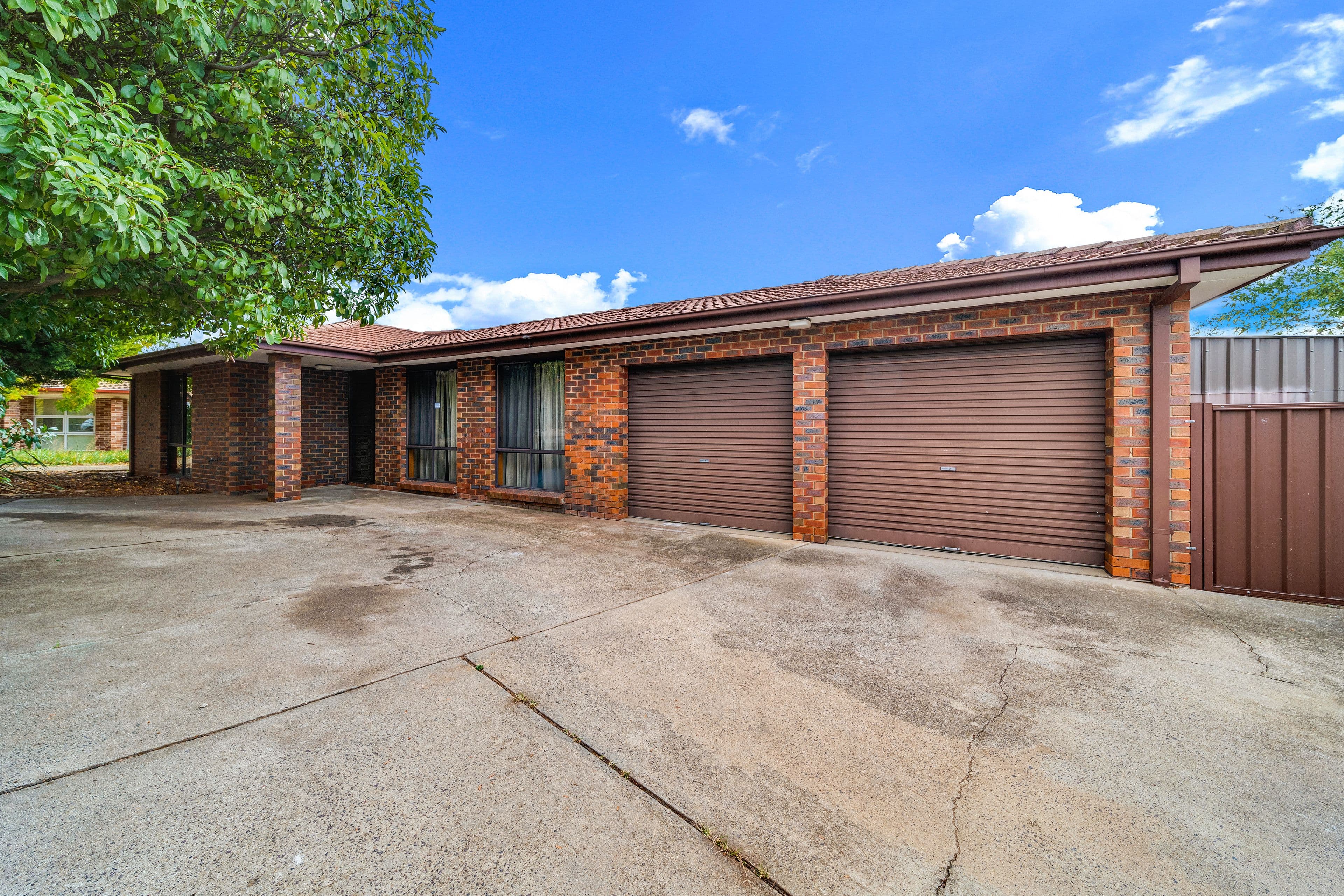 8 Monson Place, McKellar ACT 2617, McKellar - Image 1