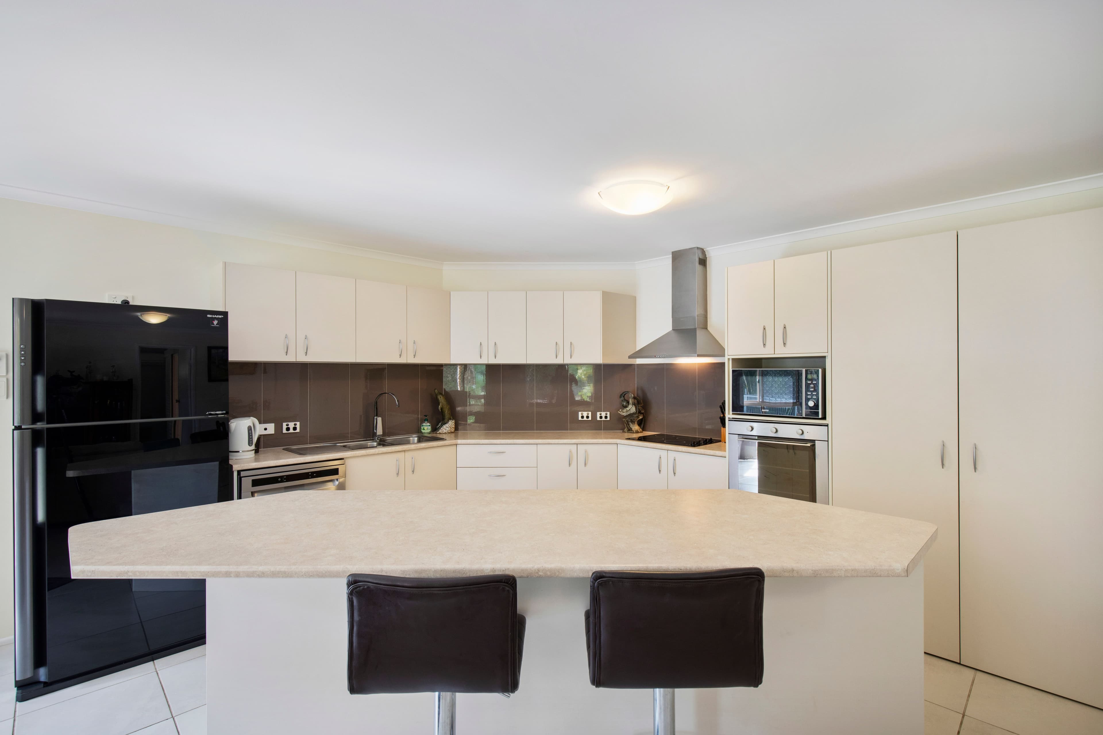 99 Fraser Road, Beerwah QLD 4519, Beerwah - Thumbnail 3