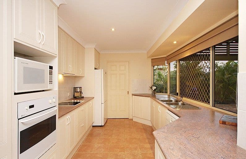 32 Gretna Street, Mansfield QLD 4122, Mansfield - Thumbnail 5