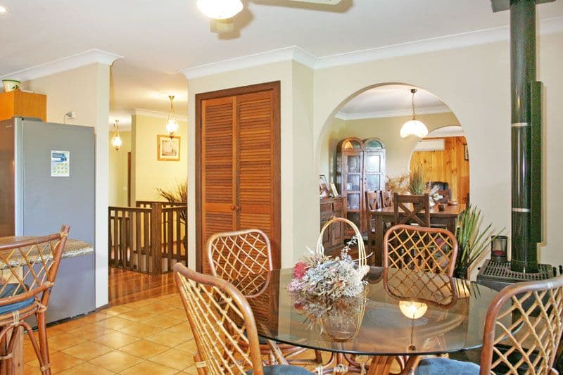 30 Belford Avenue, BATEAU BAY NSW 2261, Bateau Bay - Thumbnail 4