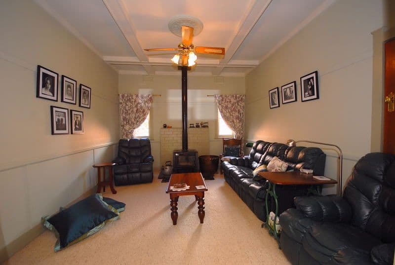 63 Ryrie Street, BRAIDWOOD NSW 2622, Braidwood - Thumbnail 2