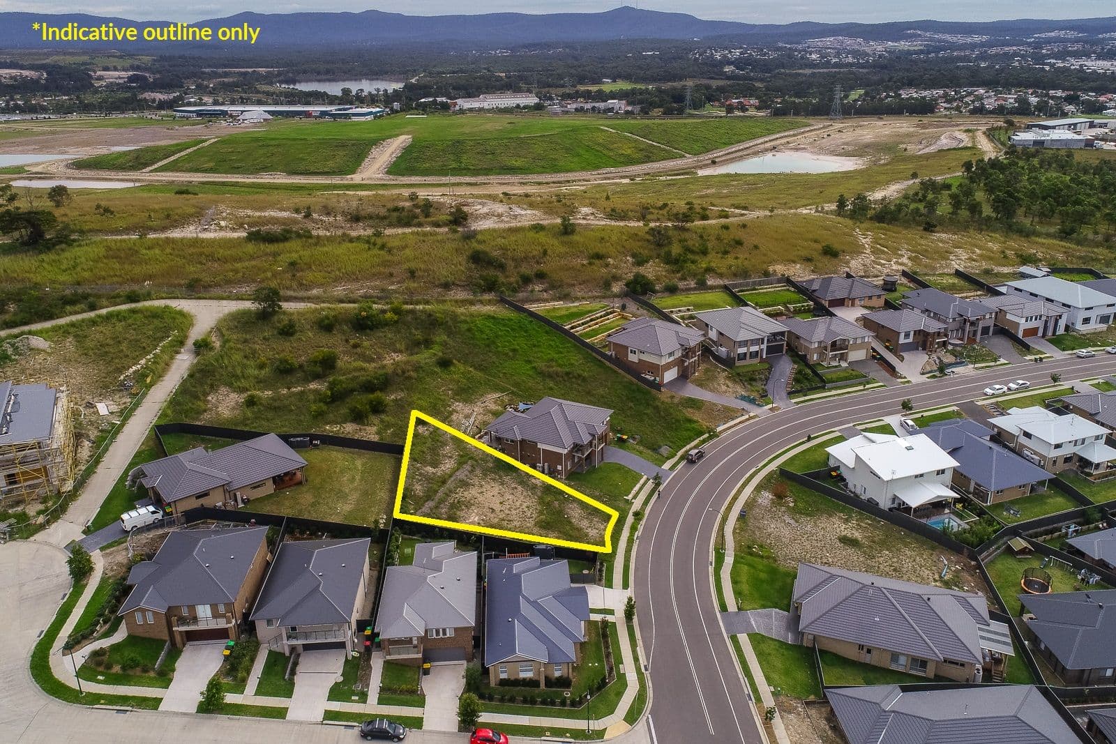 93 Delaware Drive, Macquarie Hills NSW 2285, Macquarie Hills - Thumbnail 3