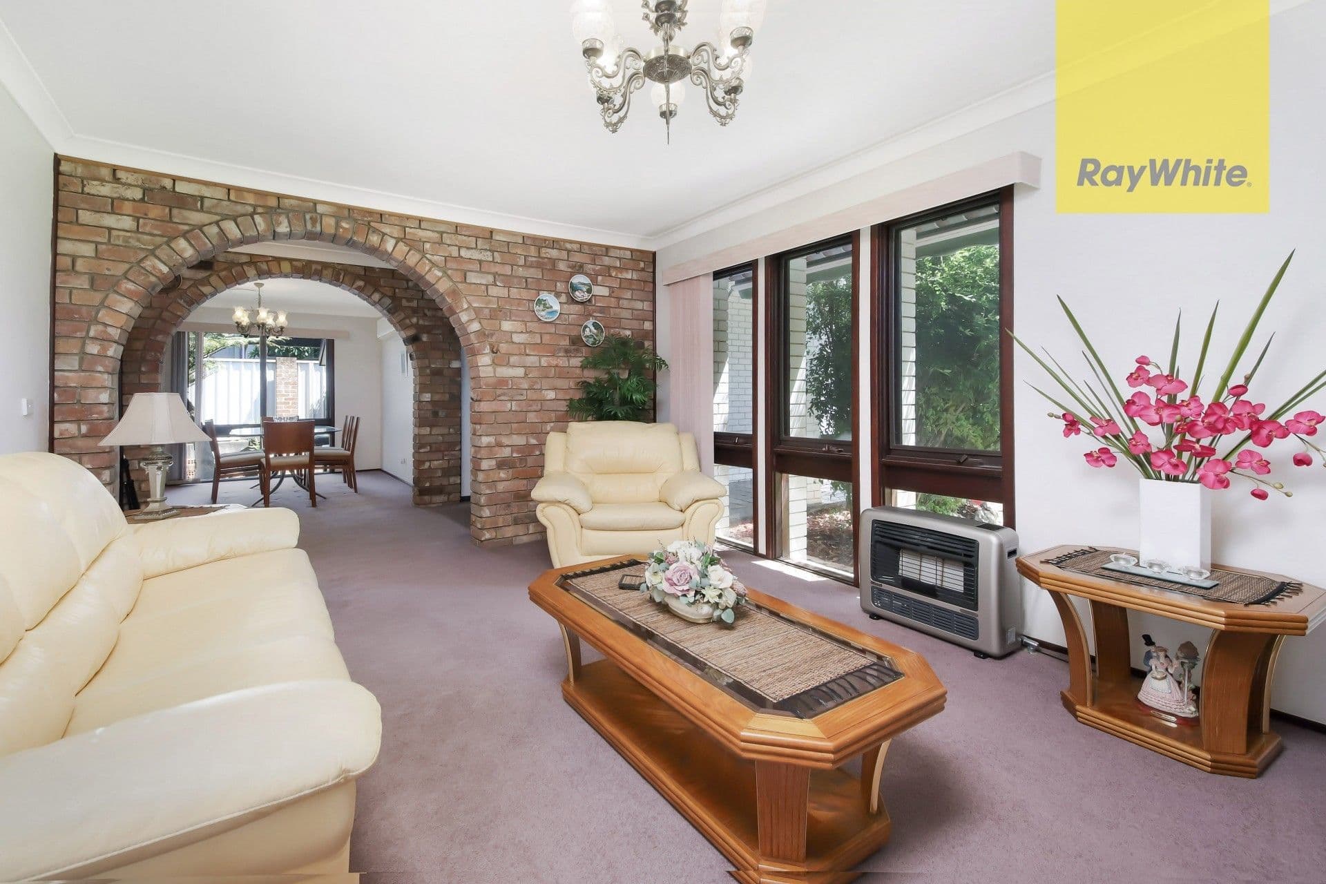 8 Ixion Street, Winston Hills - Thumbnail 2