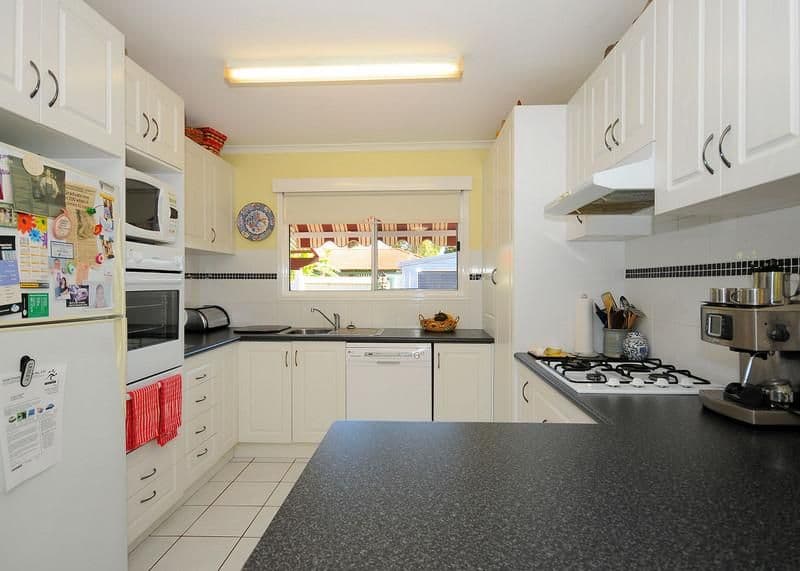 83 Limpus Street, Urangan QLD 4655, Urangan - Thumbnail 7