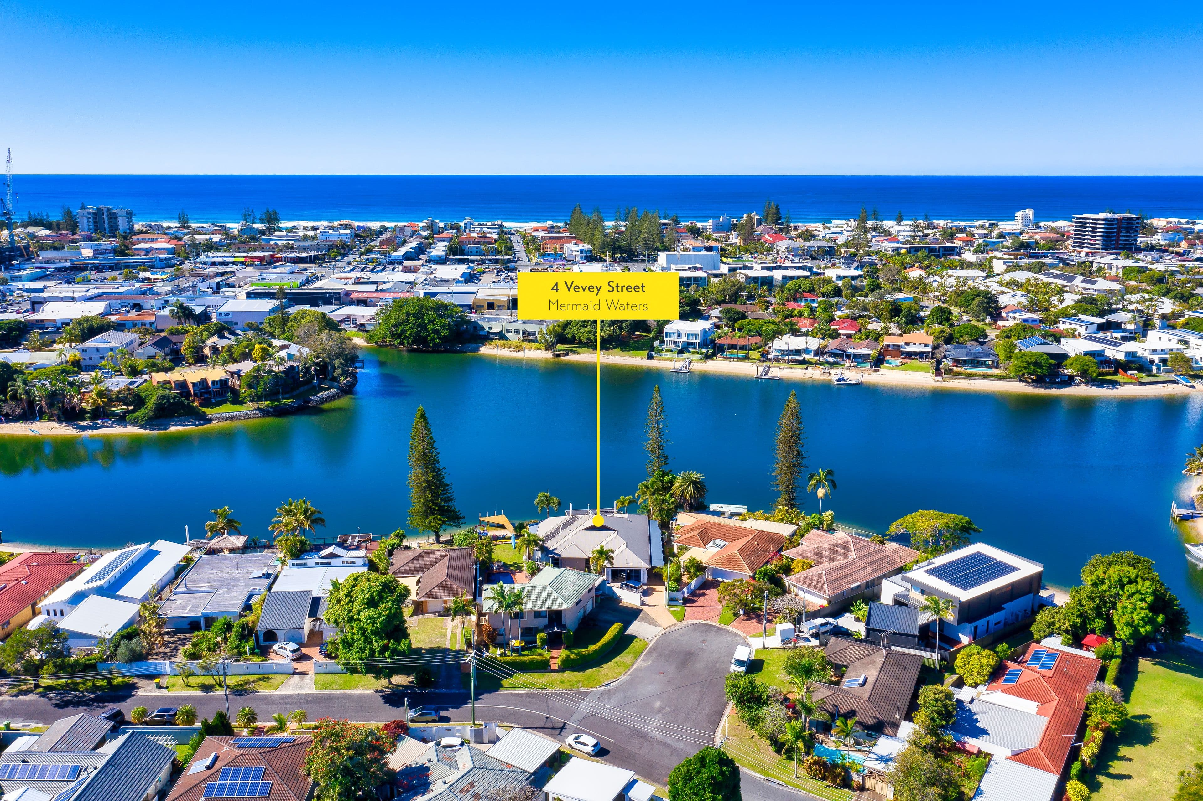 4 Vevey Street, Mermaid Waters QLD 4218, Mermaid Waters - Image 1