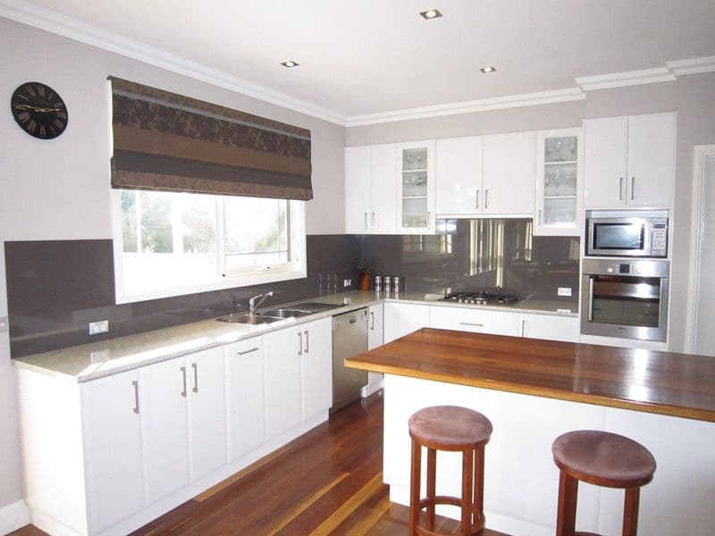 2 Lawler Court, ECHUCA VIC 3564, Echuca - Thumbnail 3