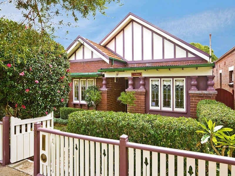 28 Bouvardia Street, Russell Lea, Russell Lea - Image 1
