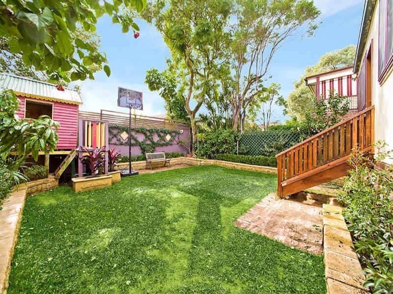 28 Bouvardia Street, Russell Lea, Russell Lea - Thumbnail 6