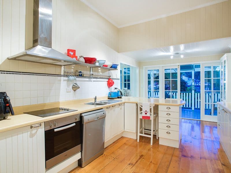50 Thynne Avenue, NORMAN PARK QLD 4170, Norman Park - Thumbnail 4