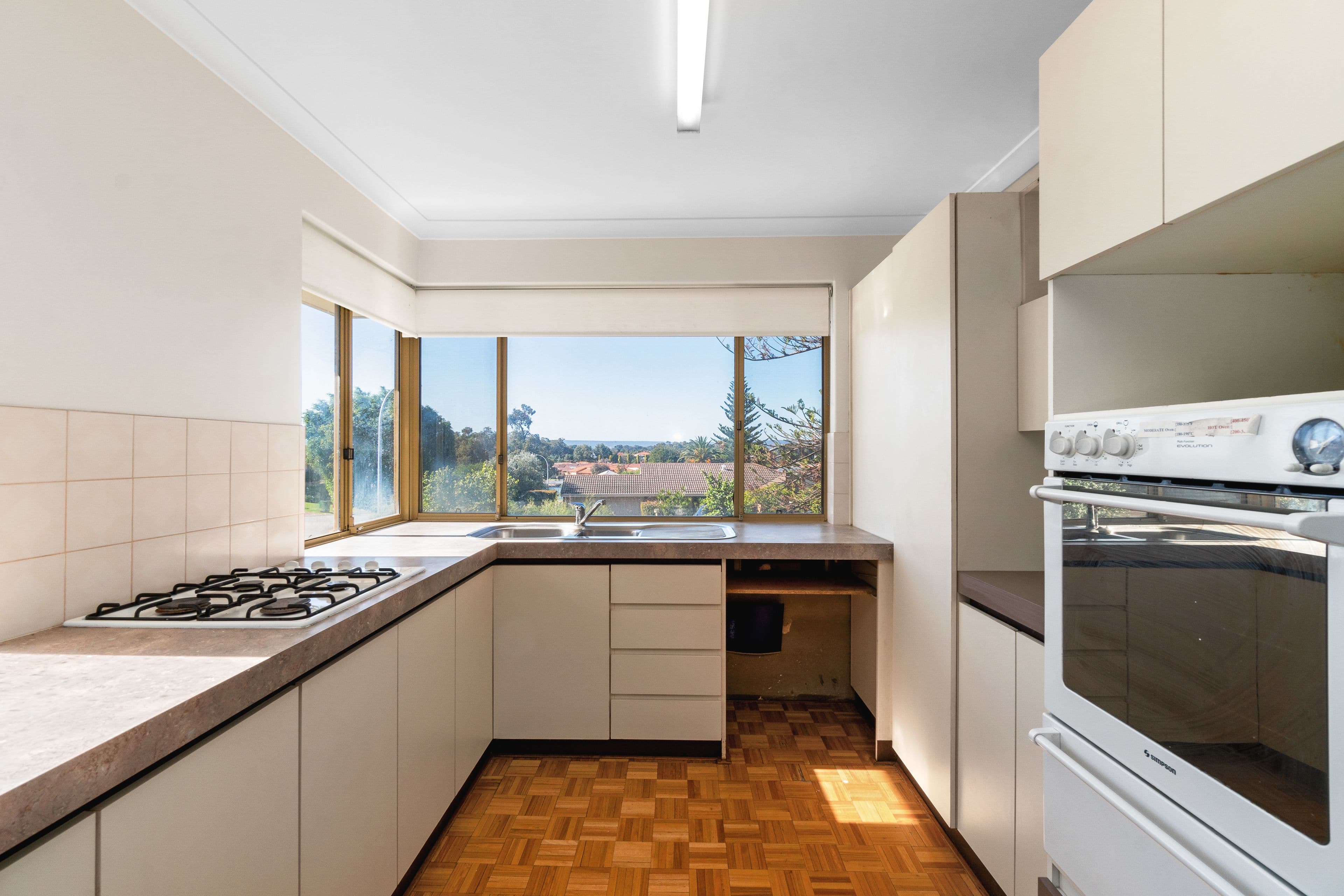 11 Beavis Court, Noranda WA 6062, Noranda - Thumbnail 6