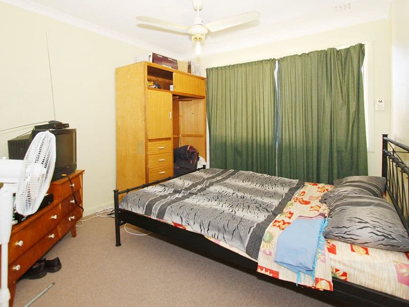6 Tay Court, GOSNELLS WA 6110, Gosnells - Thumbnail 2