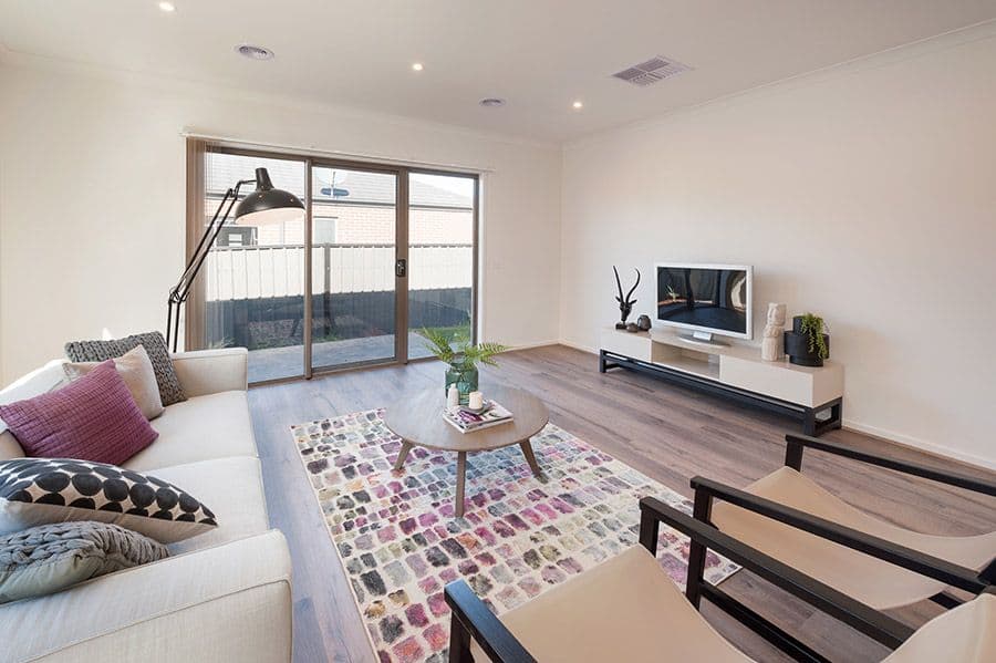 49 Peppertree Parade, Craigieburn VIC 3064, Craigieburn - Thumbnail 3