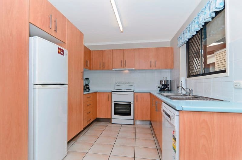 17 Pumicestone Place, Golden Beach QLD 4551, Golden Beach - Thumbnail 2