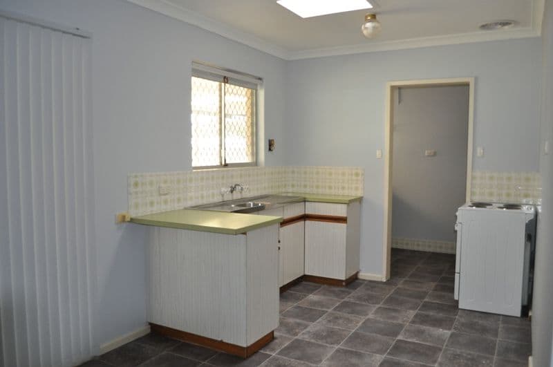 22 Teak Way, Maddington WA 6109, Maddington - Thumbnail 2