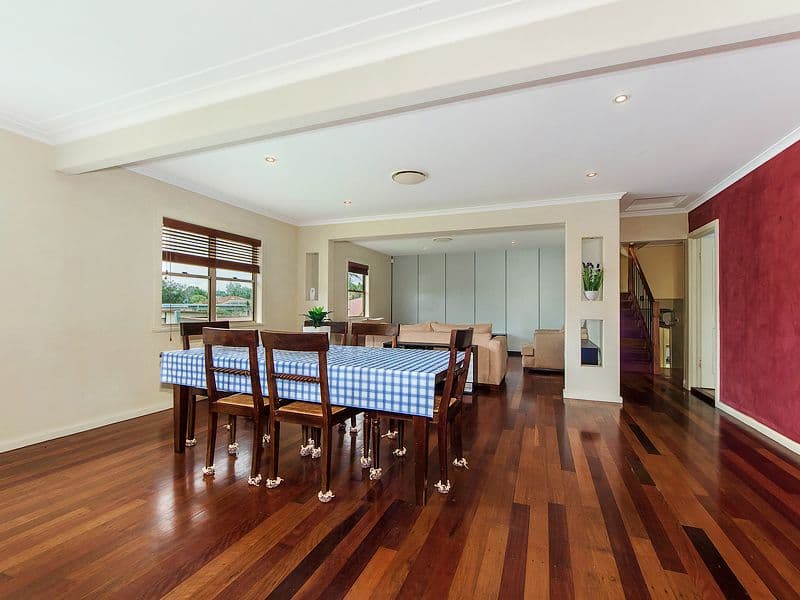 21 Geoffrey Avenue, SOUTHPORT QLD 4215, Southport - Thumbnail 4
