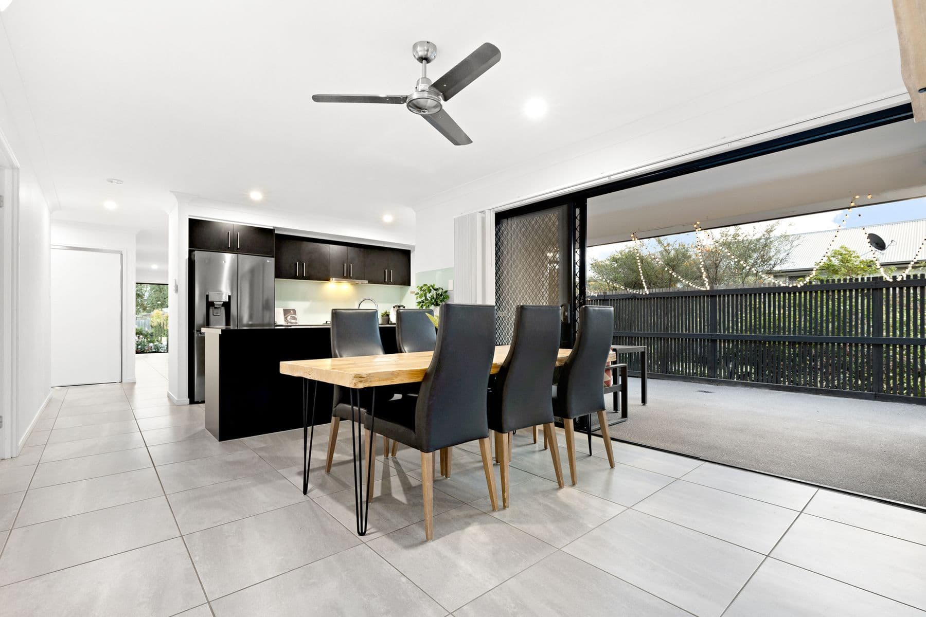 18 Forest Road, Greenbank QLD 4124, Greenbank - Thumbnail 4
