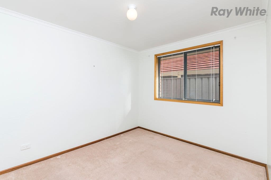 18 Pimelea Street, Sunbury - Thumbnail 5