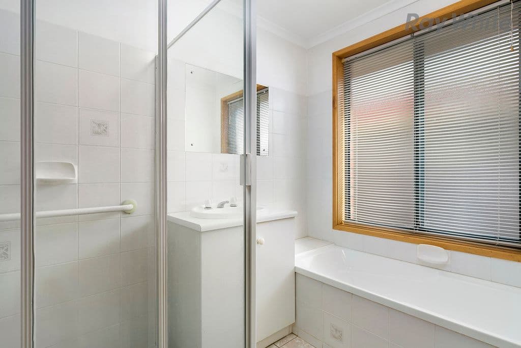 18 Pimelea Street, Sunbury - Thumbnail 6