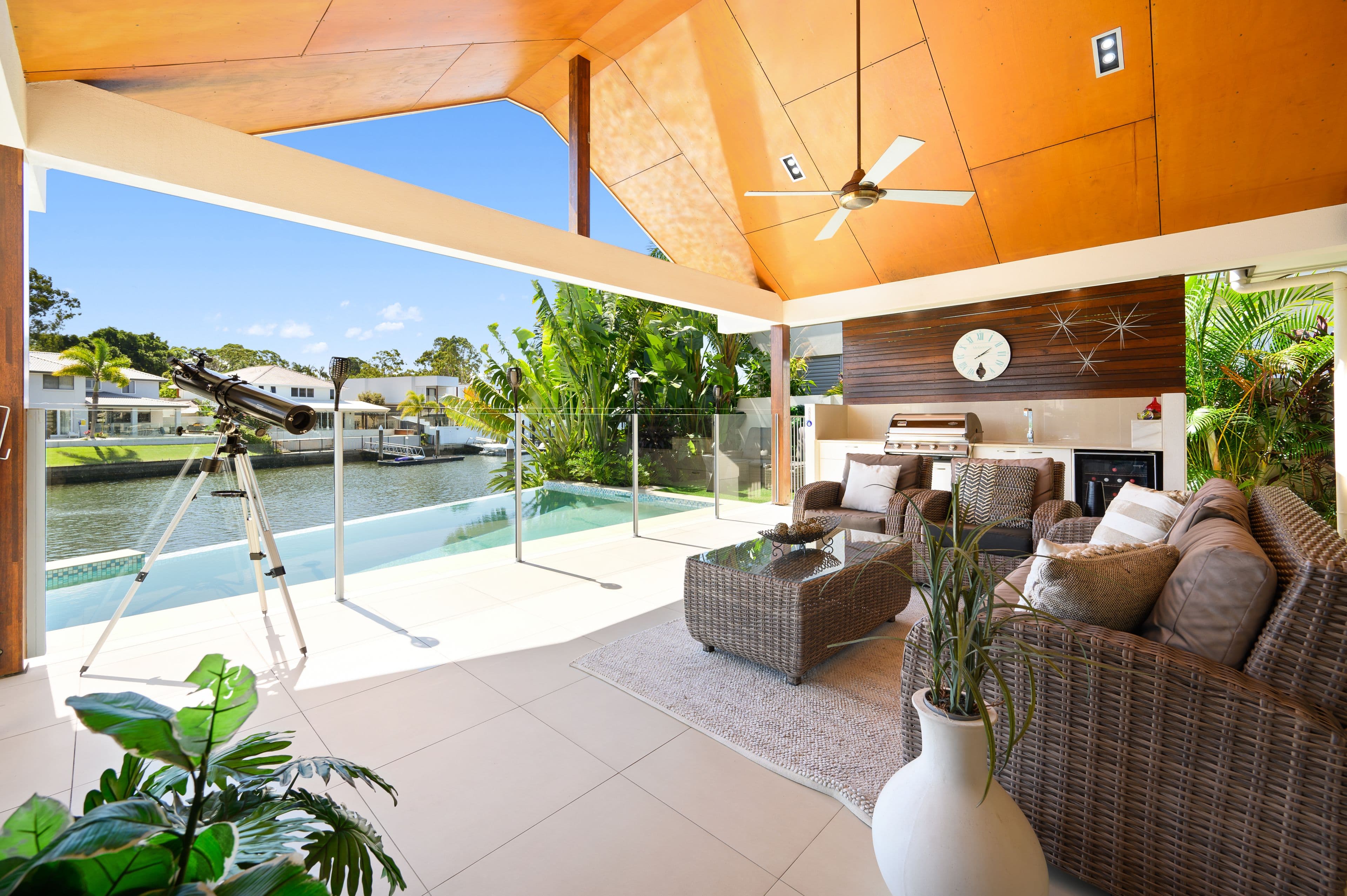 22 Middle Quay Drive, Biggera Waters QLD 4216, Biggera Waters - Thumbnail 6