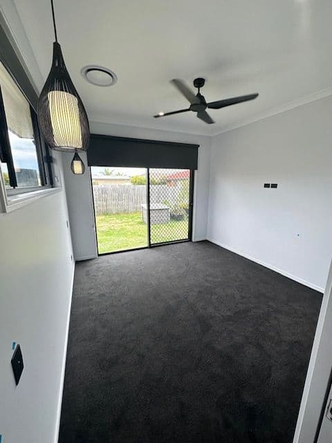 4 McInnes Street, Lowood QLD 4311, Lowood - Thumbnail 8