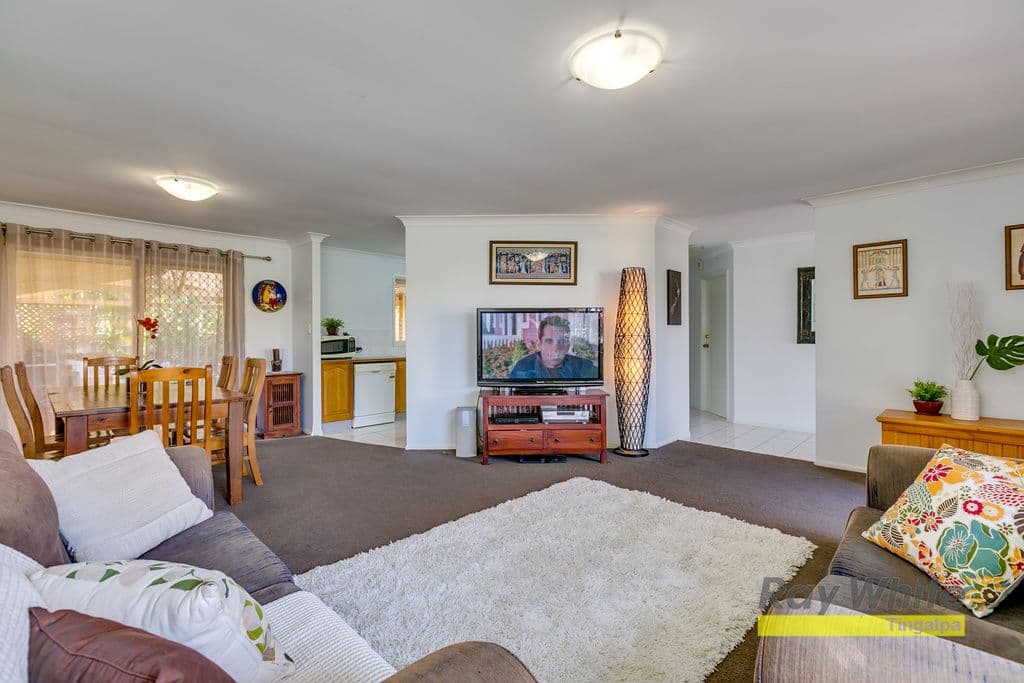 35 TREVALLY Crescent, MANLY WEST QLD 4179, Manly West - Thumbnail 3