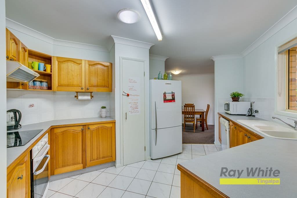 35 TREVALLY Crescent, MANLY WEST QLD 4179, Manly West - Thumbnail 6