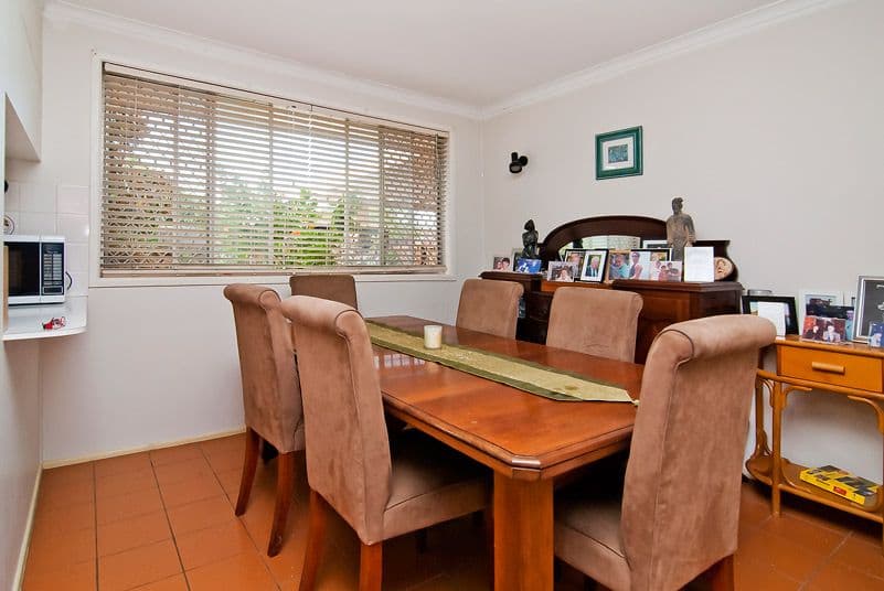 16 Rhonda Street, ROCHEDALE SOUTH QLD 4123, Rochedale South - Thumbnail 6