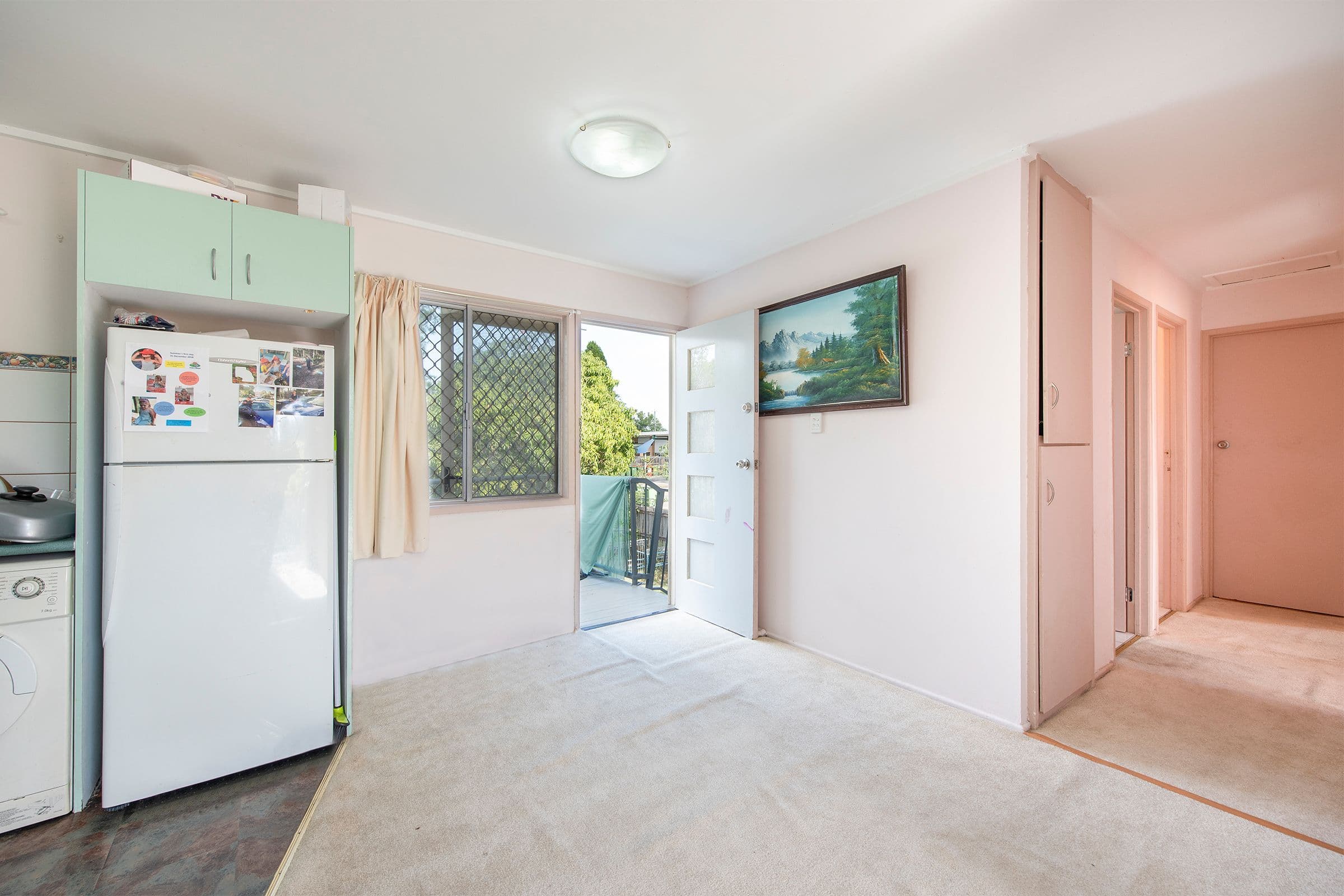 25 Douglas Street, Woodridge QLD 4114, Woodridge - Thumbnail 4
