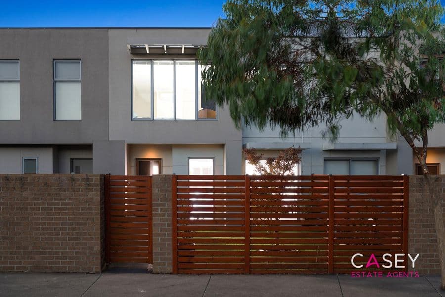 7 Woodright Circuit, Cranbourne, VIC 3977, Cranbourne - Image 1