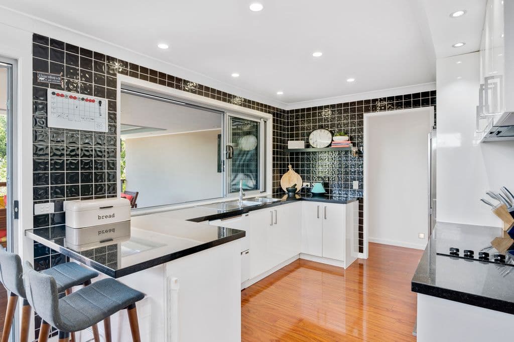 11 Costelloe Street, Tugun QLD 4224, Tugun - Thumbnail 4