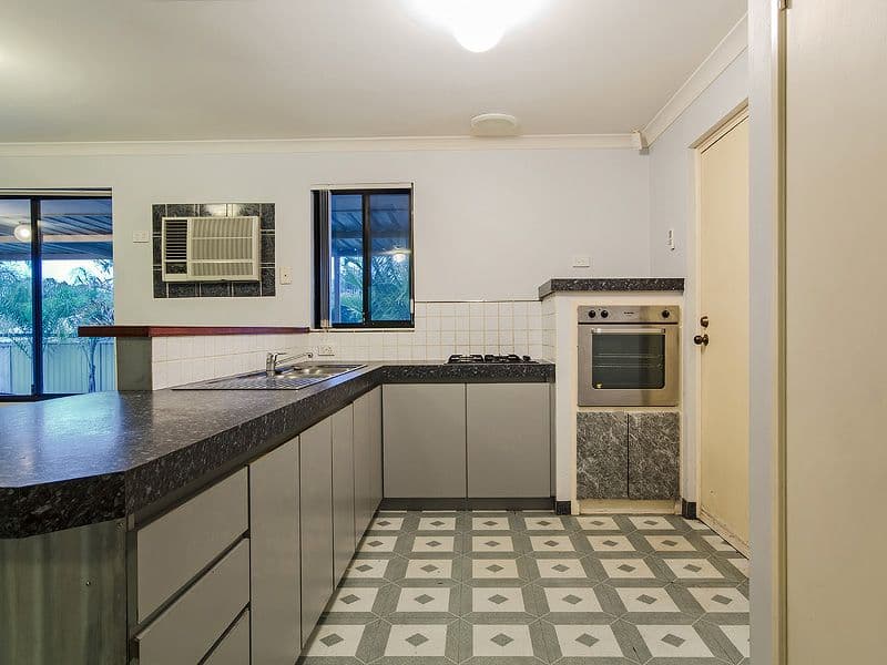 74 Nottingham Parkway, ORELIA WA 6167, Orelia - Thumbnail 7