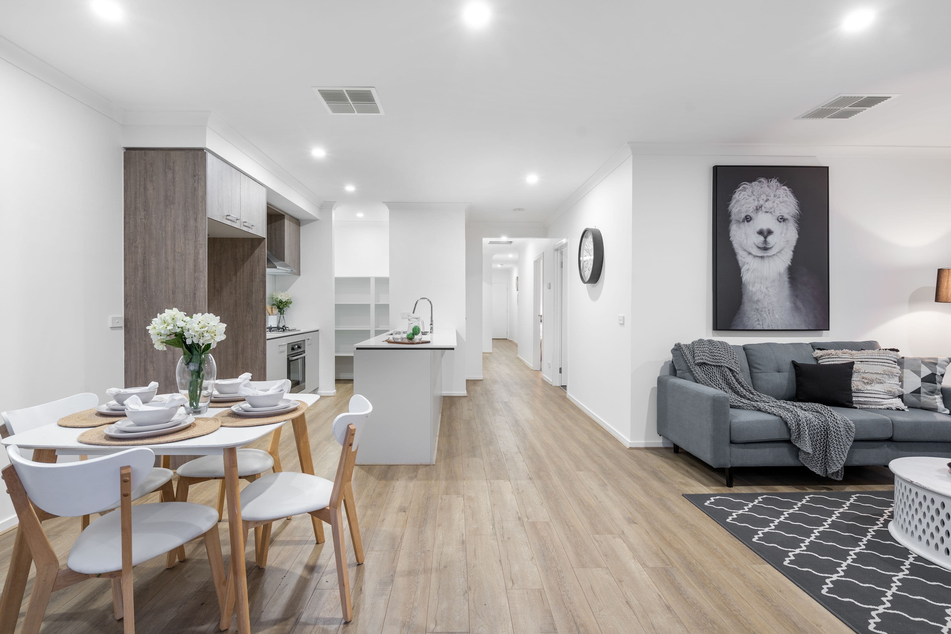 13 Salerno Street, FRASER RISE VIC 3336, Fraser Rise - Thumbnail 5