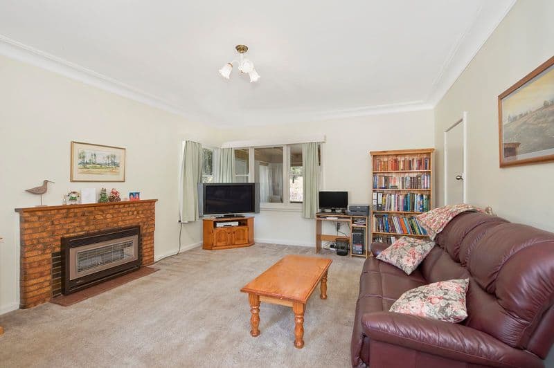 102 Hickford Parade, WARRNAMBOOL VIC 3280, Warrnambool - Thumbnail 2