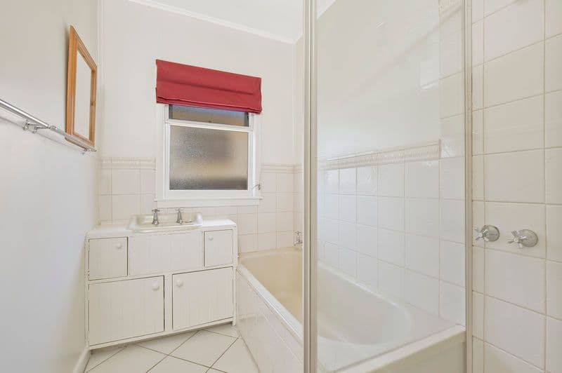 102 Hickford Parade, WARRNAMBOOL VIC 3280, Warrnambool - Thumbnail 5