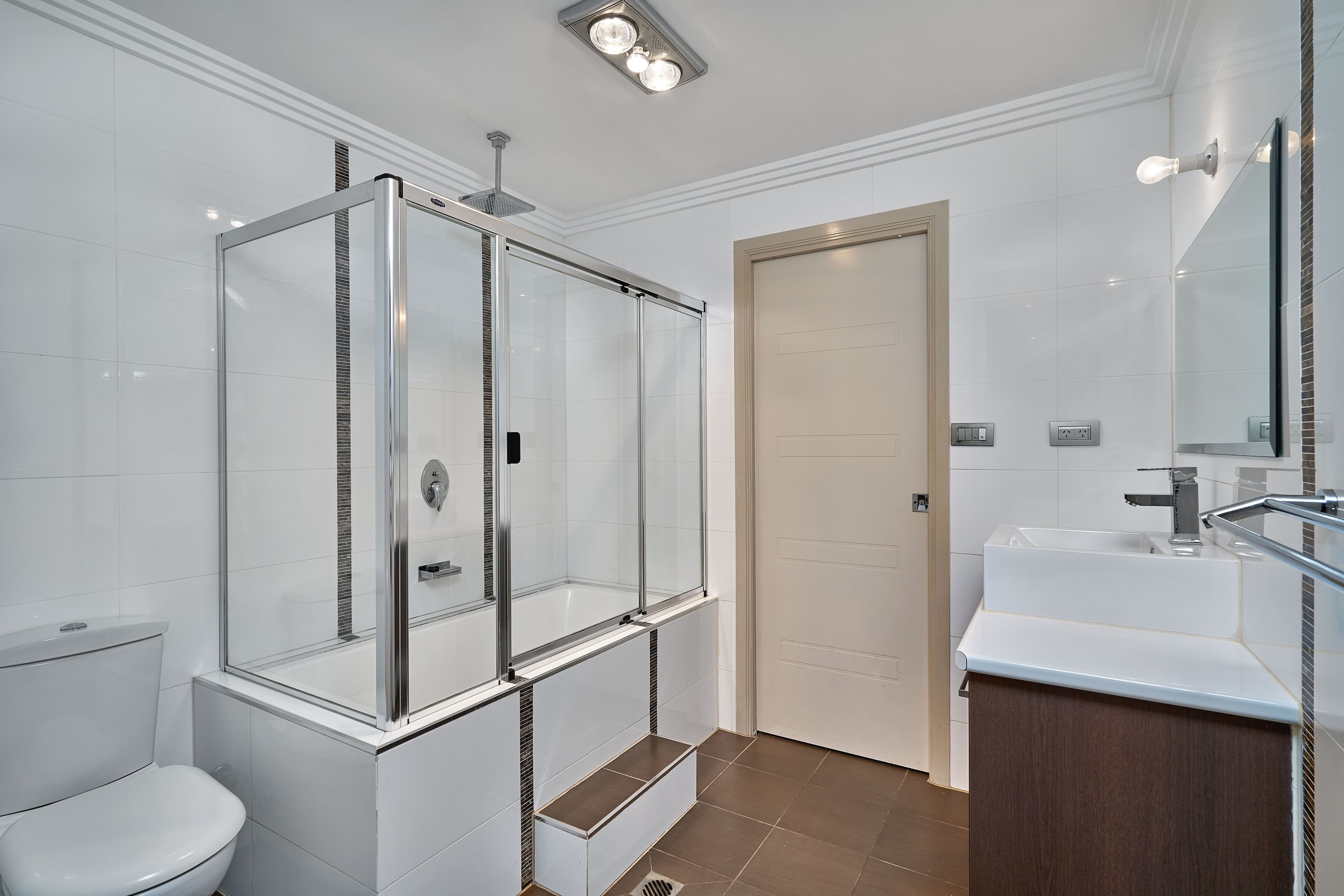 17 Kowinka Street, White Rock QLD 4868, White Rock - Thumbnail 6
