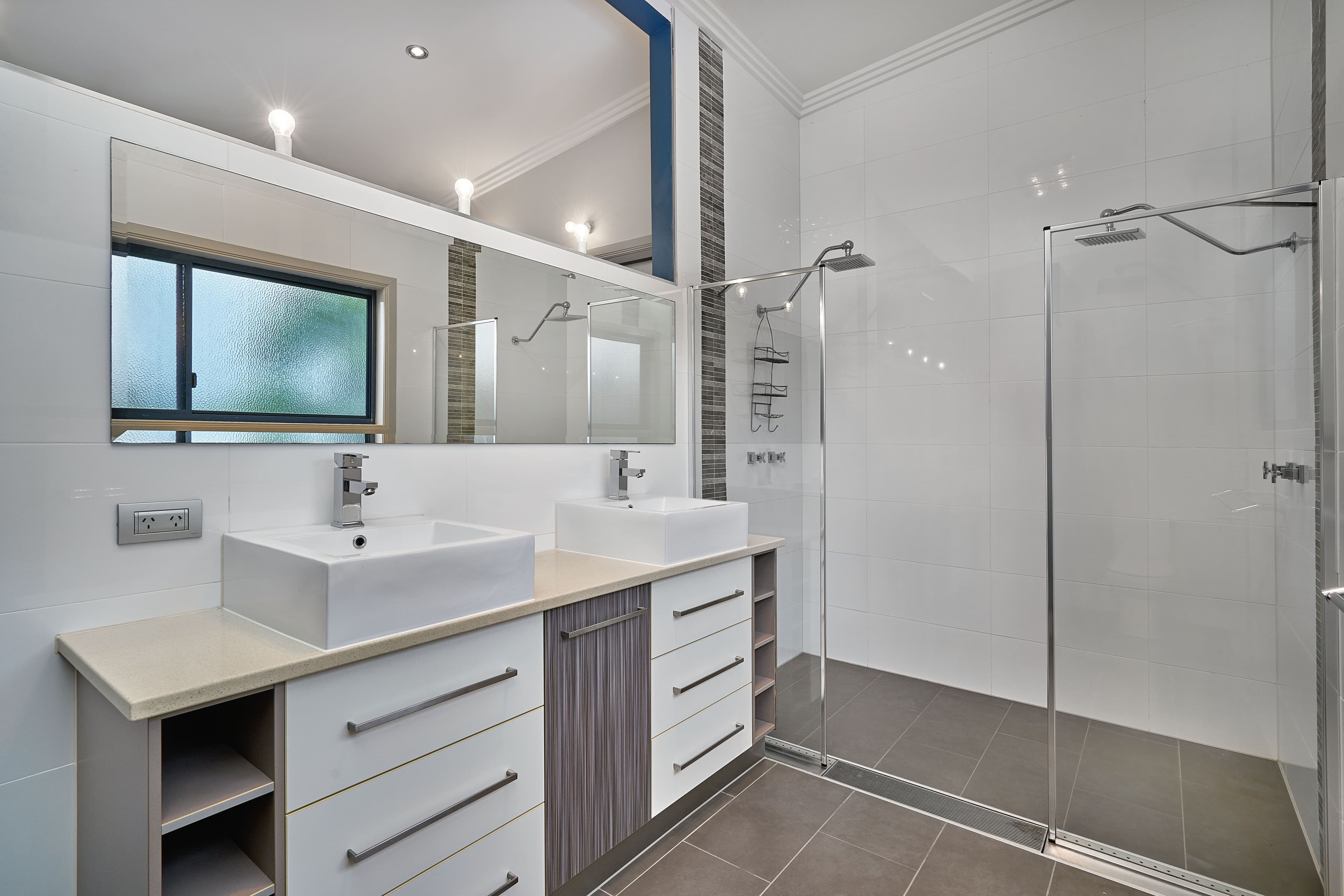 17 Kowinka Street, White Rock QLD 4868, White Rock - Thumbnail 7