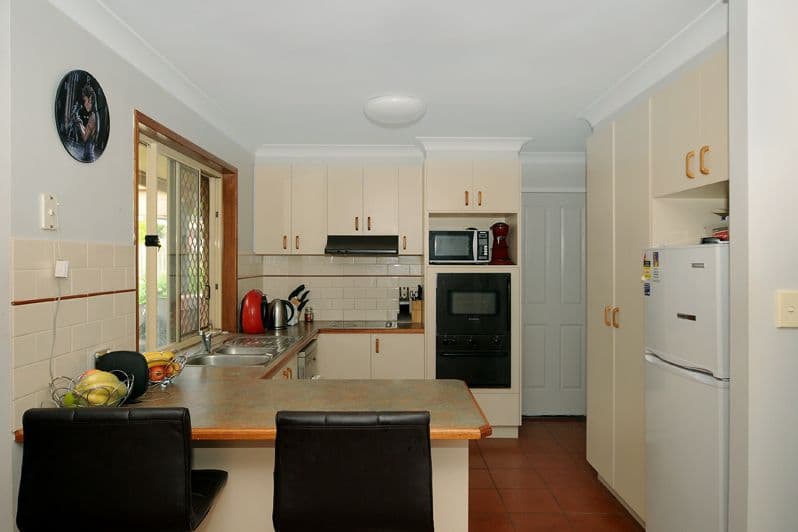 6 May Court, Middle Ridge QLD 4350, Middle Ridge - Thumbnail 3