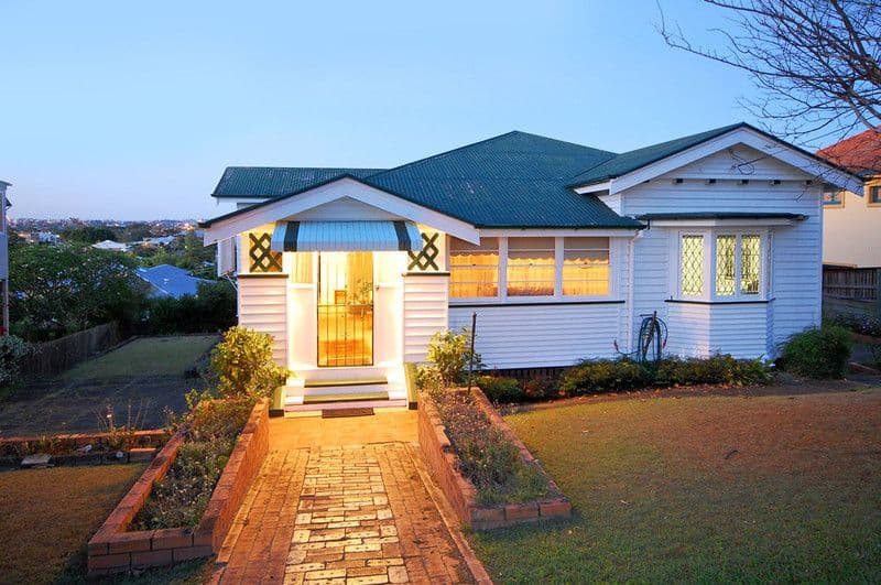 27 Nicholson Street, GREENSLOPES QLD 4120, Greenslopes - Thumbnail 2