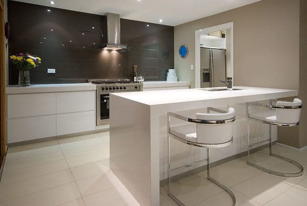 5 Saxonvale Terrace, MERMAID WATERS QLD 4218, Mermaid Waters - Thumbnail 4
