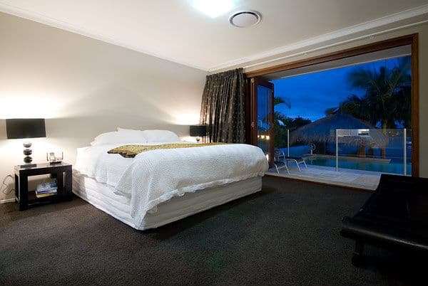5 Saxonvale Terrace, MERMAID WATERS QLD 4218, Mermaid Waters - Thumbnail 5