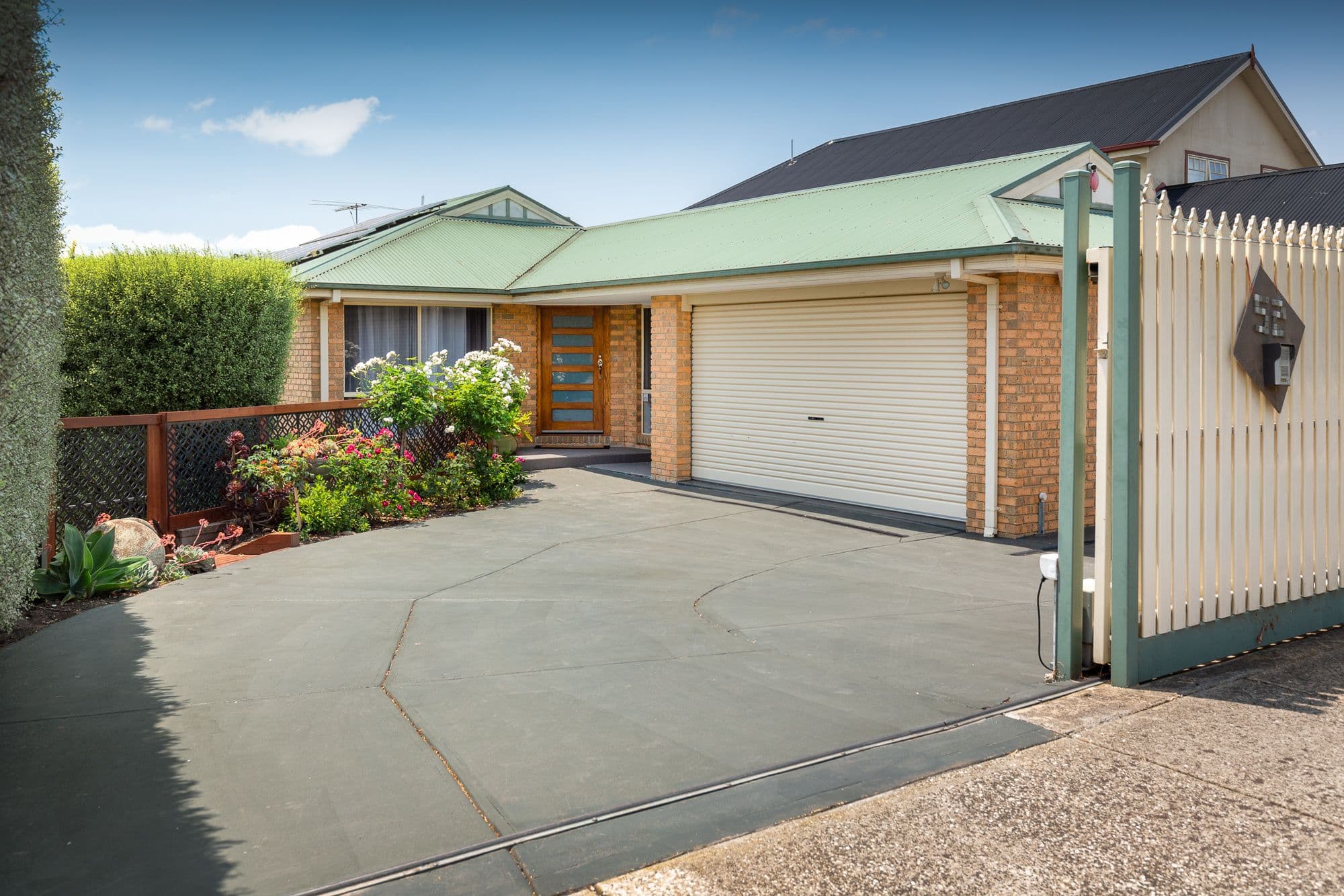 52 Telford Drive, Berwick VIC 3806, Berwick - Thumbnail 2