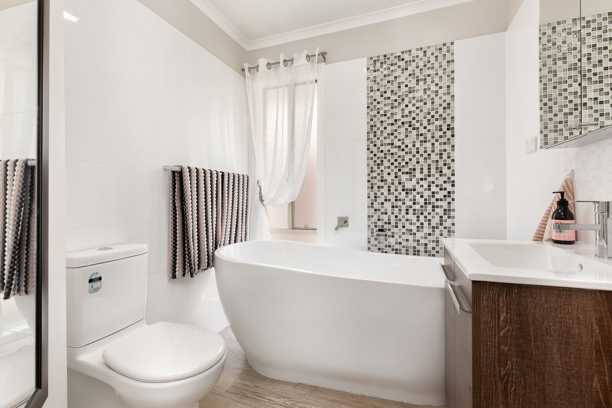52 Telford Drive, Berwick VIC 3806, Berwick - Thumbnail 8