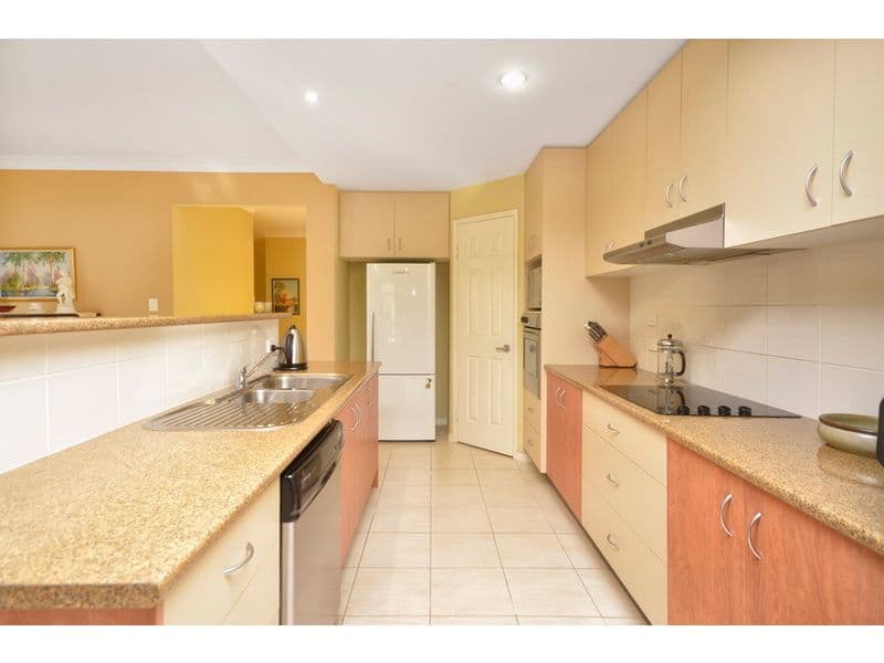 18 Williams Street, WAKERLEY QLD 4154, Wakerley - Thumbnail 7