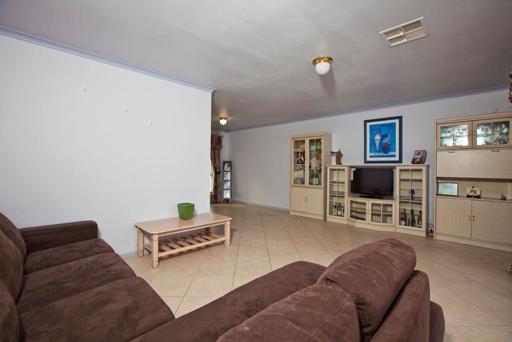 11 Kyre Street, ABERFOYLE PARK SA 5159, Aberfoyle Park - Thumbnail 3