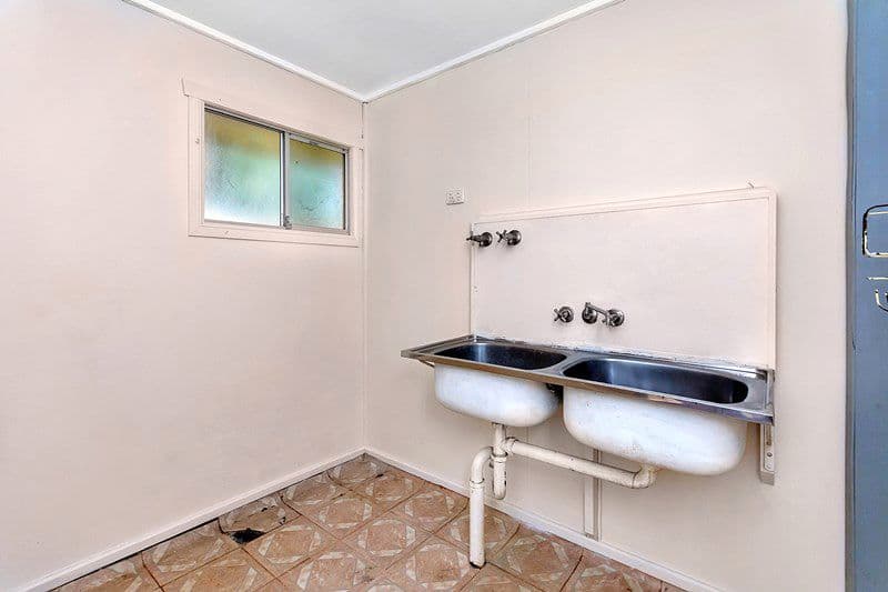 16 Cooneana Street, Bundamba QLD 4304, Bundamba - Thumbnail 6